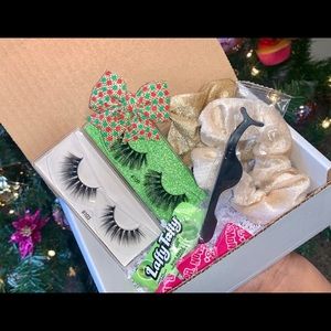 Lash Holiday Box